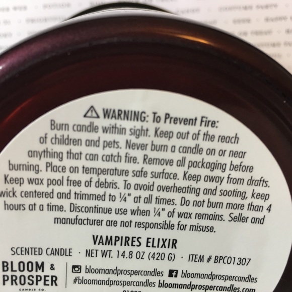 Halloween Vampires Elixir Apothecary Candle 2 Wick - Picture 6 of 7